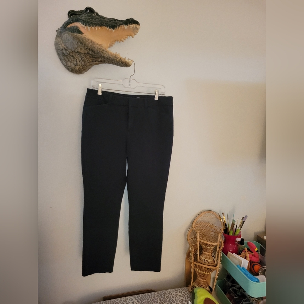 Old Navy High-waisted Black Pixie Straight Pants Size 12